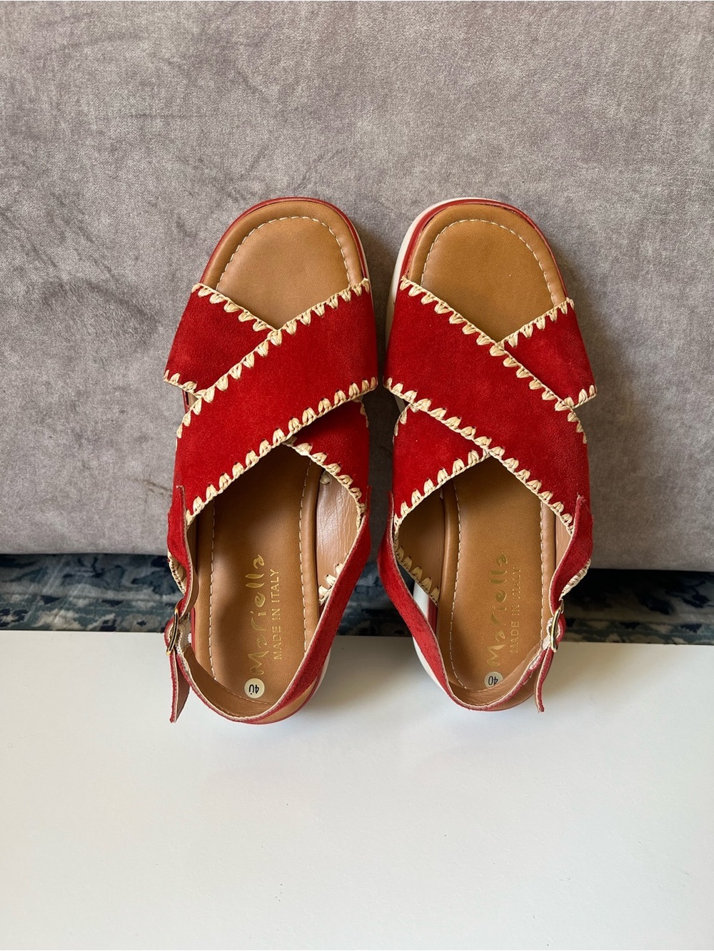 MARIELLA Red Suede Cross-Strap platform